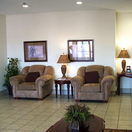 Lea County Inn ホッブズ インテリア 写真