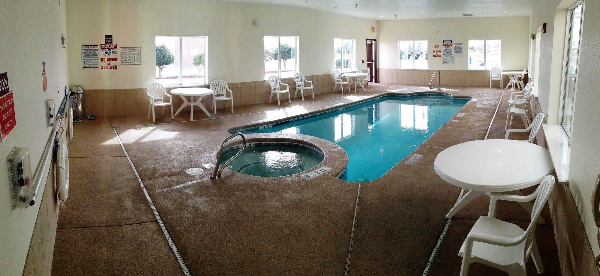 Lea County Inn ホッブズ エクステリア 写真